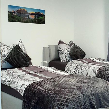 3-Zimmer- Wohnung In Traun, Naehe Linz Und Wels Eksteriør billede